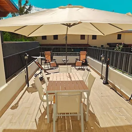 La Di Flavia E Ginny Castel Di Sangro