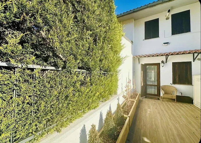 La Di Flavia E Ginny Tatil Evi *